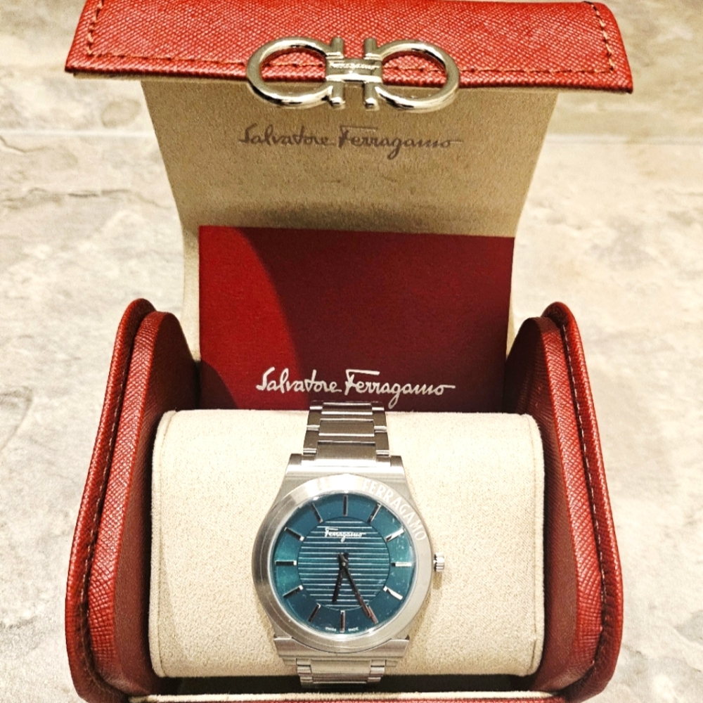 Salvatore Ferragamo Gancini Quartz Green Dial Men's Watch